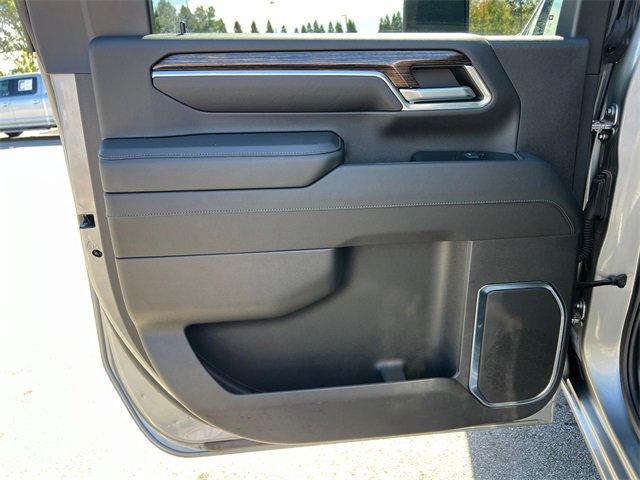 Certified 2024 GMC Sierra 2500 SLE w/ SLE Value Package; image 21