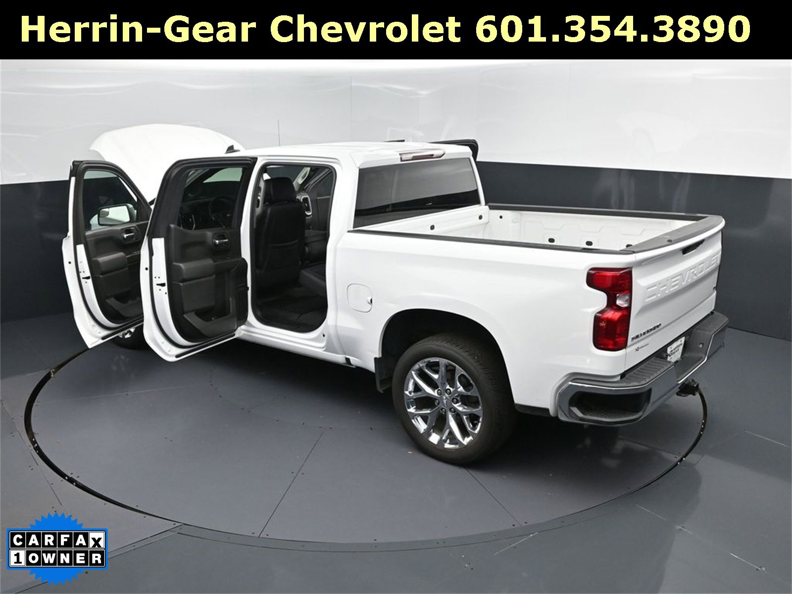 Used 2022 Chevrolet Silverado 1500 LT image 2