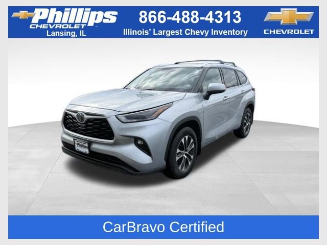 Used 2021 Toyota Highlander XLE