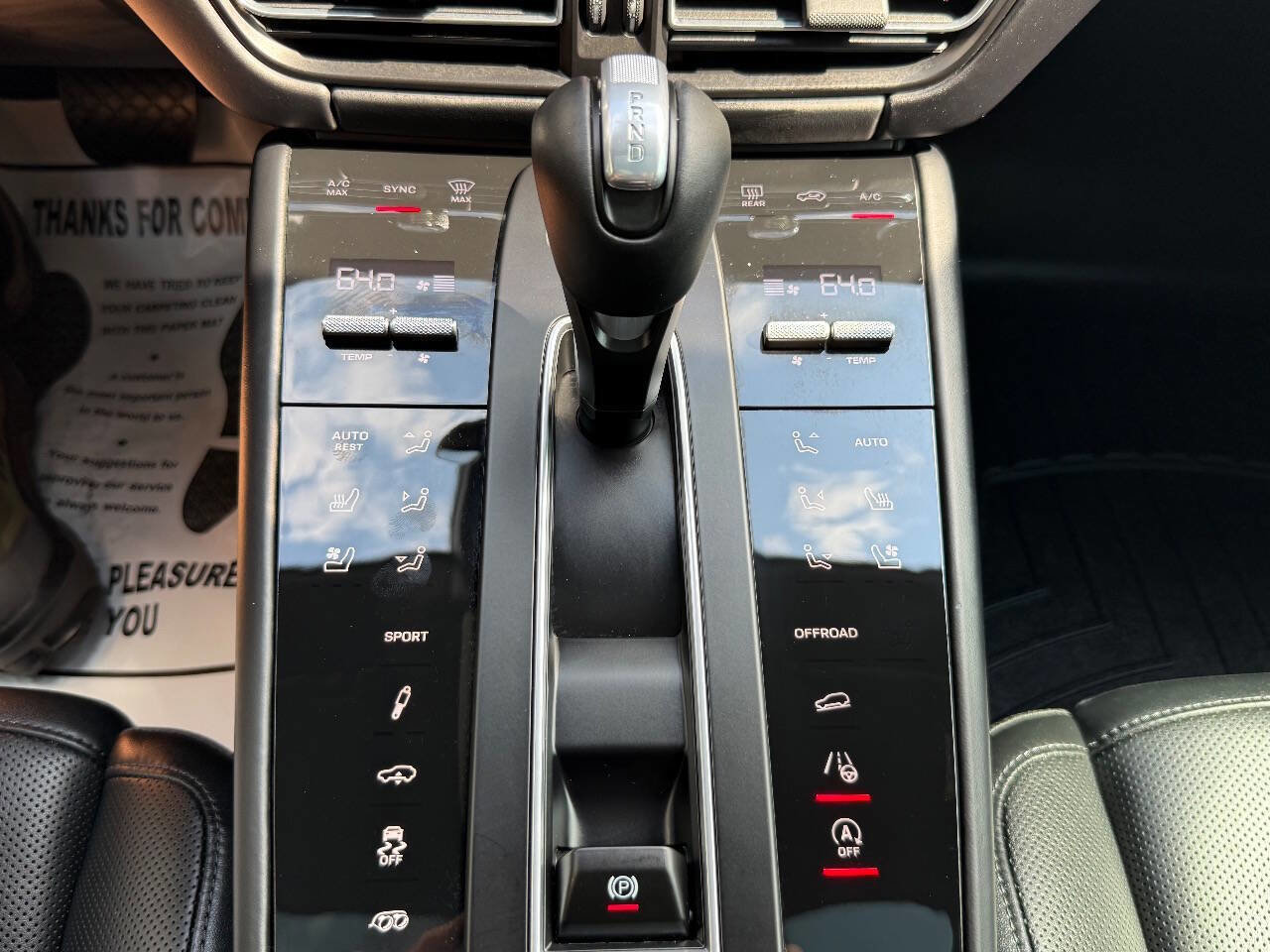 Used 2025 Porsche Macan GTS image 28