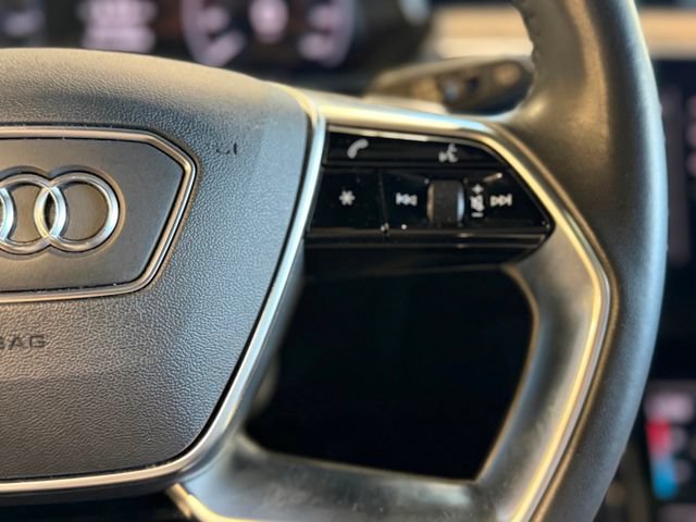 Used 2021 Audi e-tron Premium w/ Convenience Plus Package AWD/4WD image 26