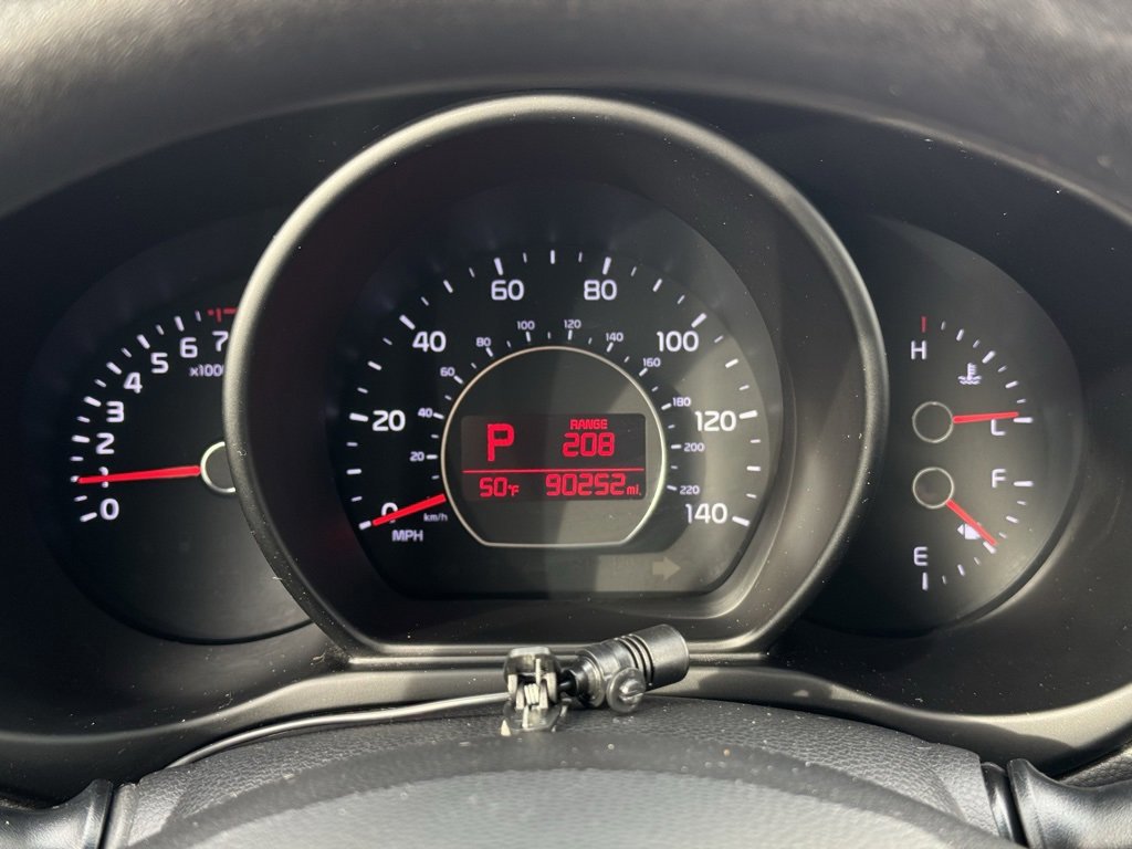 Used 2015 Kia Soul image 28