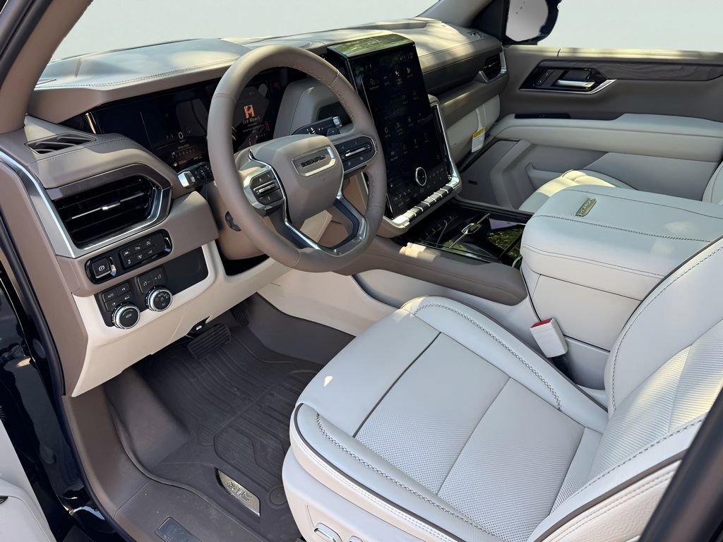 New 2026 GMC Yukon XL Denali w/ Sun & Power Step Package AWD/4WD image 7