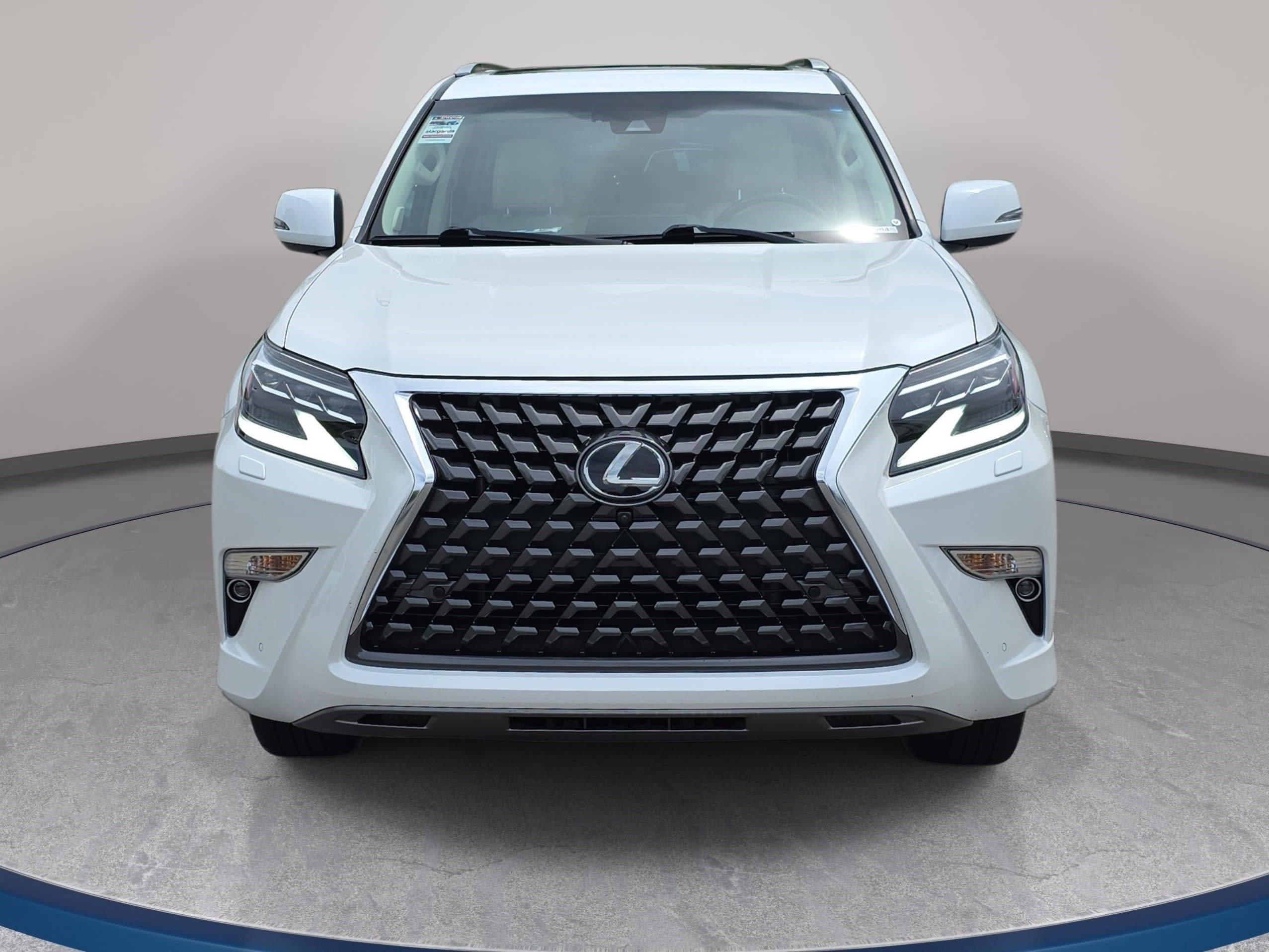 Used 2022 Lexus GX 460 Luxury w/ Accessory Package AWD/4WD image 2