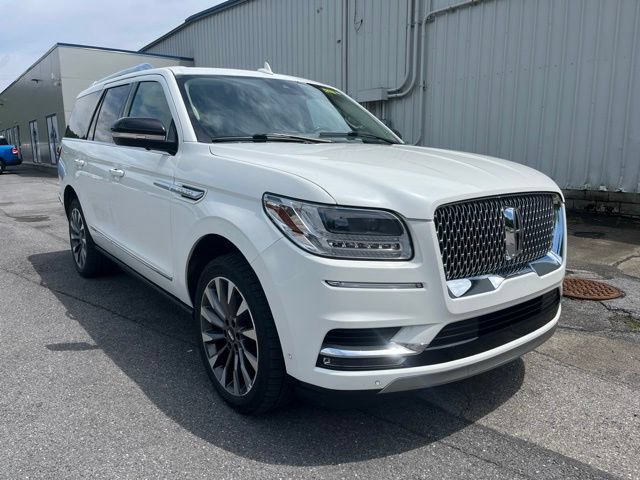 Used 2021 Lincoln Navigator Reserve AWD/4WD video 3