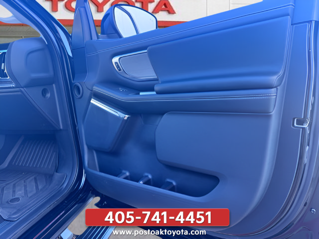 Used 2026 Ford Expedition Platinum w/ Driver's Package AWD/4WD image 21