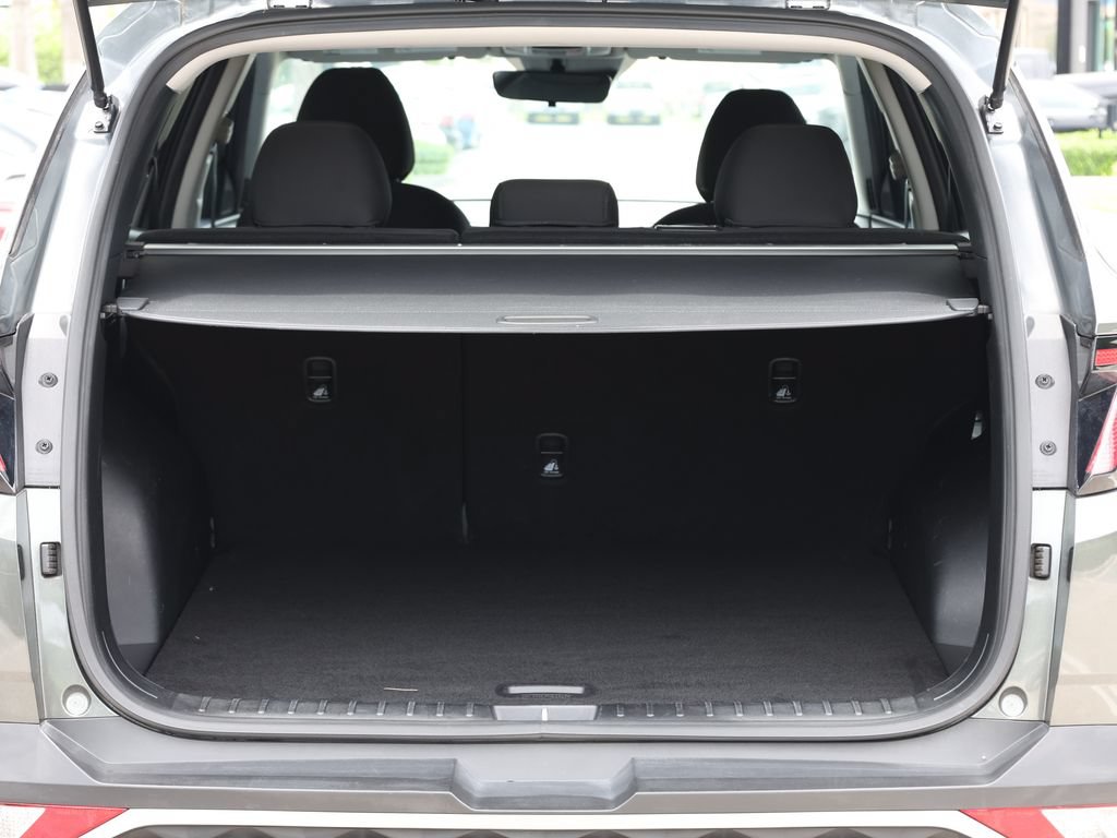 Used 2022 Hyundai Tucson SEL FWD image 8