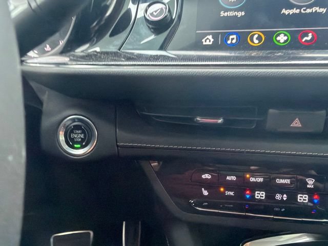 Used 2023 Buick Envision Essence w/ Sport Touring Package AWD/4WD image 52