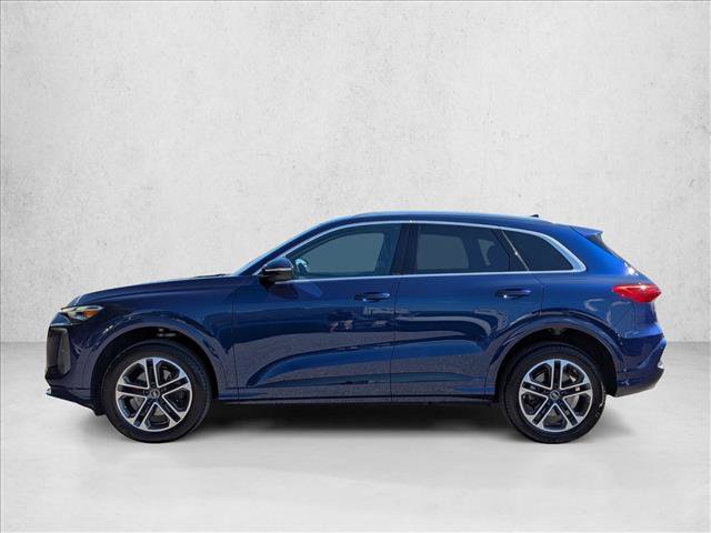 Certified 2025 Audi Q5 Premium w/ Convenience Package AWD/4WD image 9