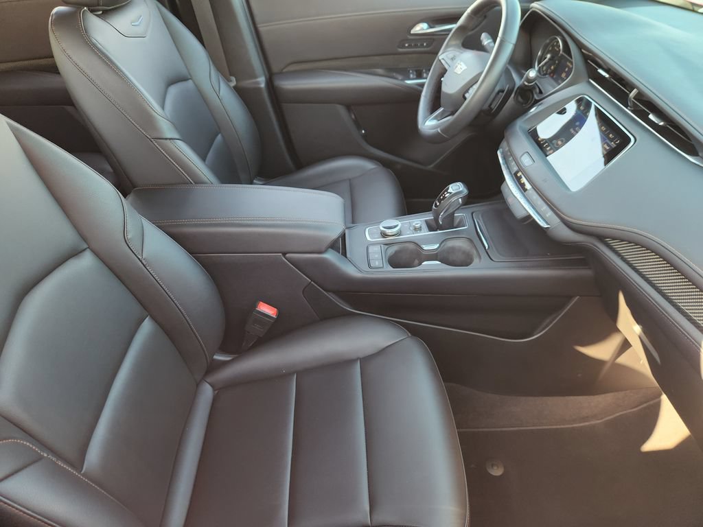 Used 2019 Cadillac XT4 Sport FWD image 16
