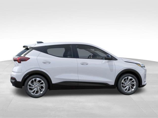 New 2027 Chevrolet Bolt LT FWD image 5