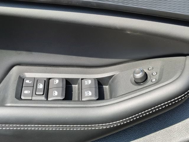 New 2025 Jeep Grand Cherokee L Laredo w/ Luxury Tech Group I image 13