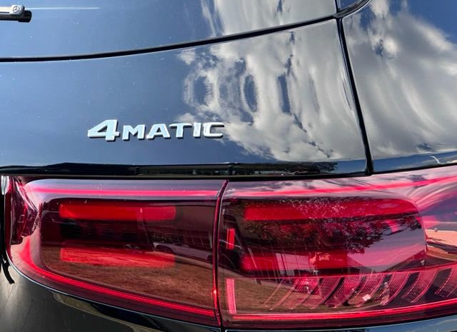 New 2026 Mercedes-Benz GLB 250 4MATIC image 12