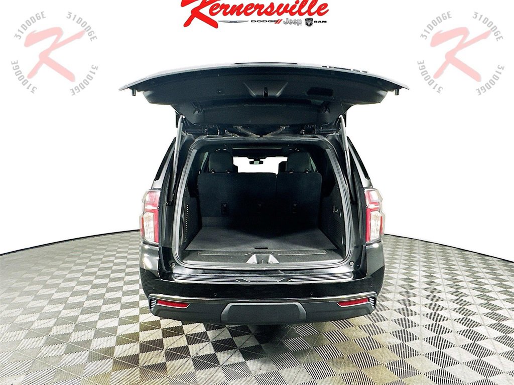 Used 2021 Chevrolet Suburban RST w/ Luxury Package image 30