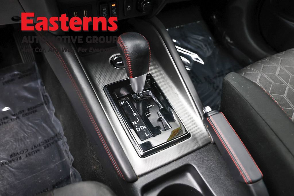 Used 2024 Mitsubishi Outlander Sport LE AWD/4WD image 13