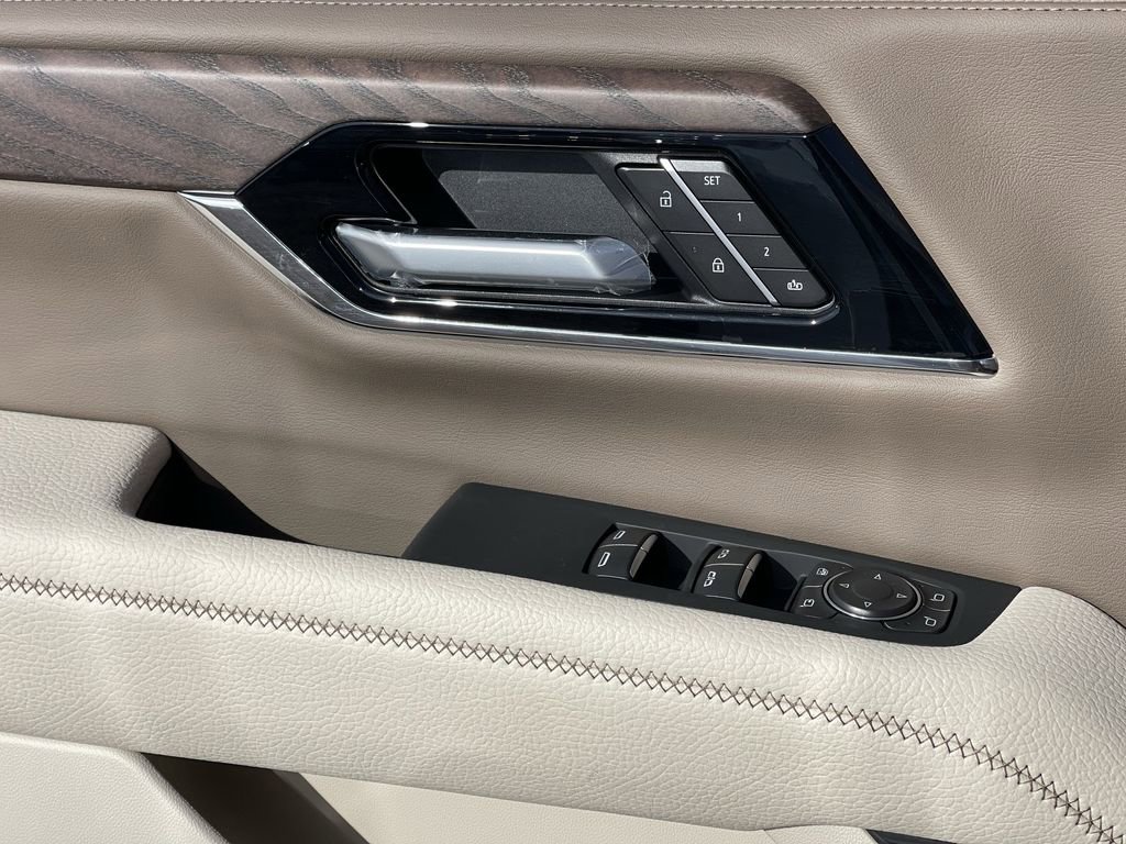 New 2026 GMC Yukon Denali w/ Denali Reserve Package image 24