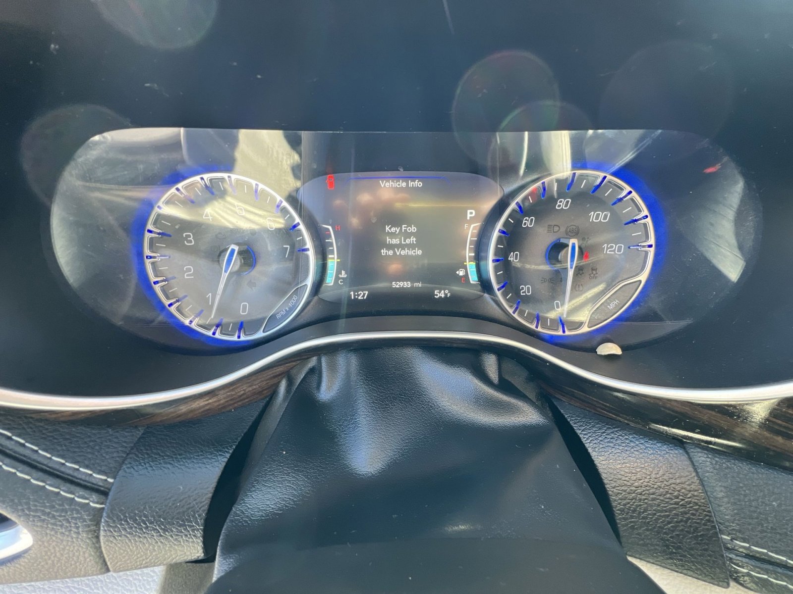 Used 2022 Chrysler Pacifica Limited image 17