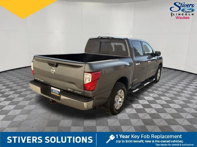 Used 2018 Nissan Titan SV AWD/4WD image 6