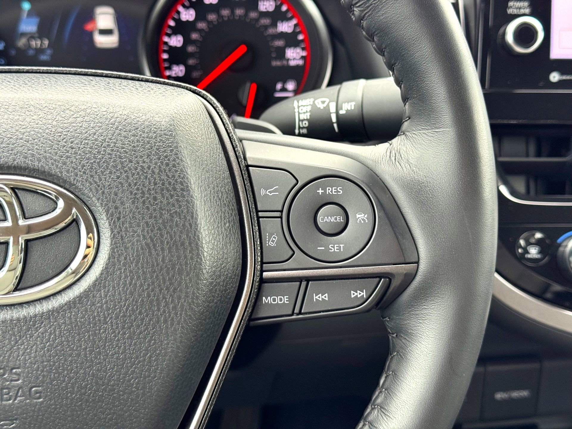 Used 2024 Toyota Camry XSE w/ Navigation Package image 24