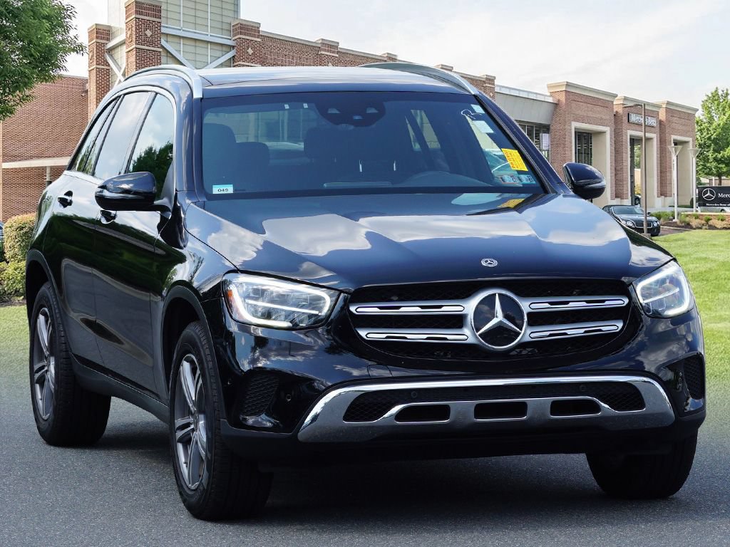 Certified 2021 Mercedes-Benz GLC 300 4MATIC image 3