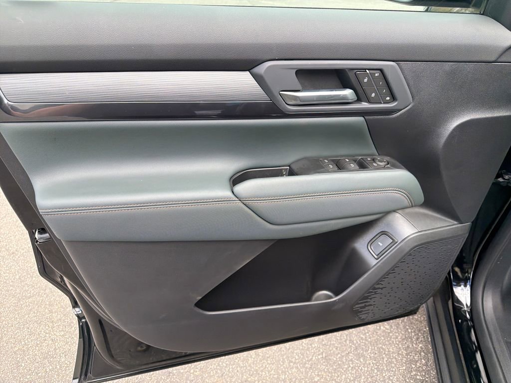 New 2026 GMC Terrain AT4 w/ Convenience Package III AWD/4WD image 12