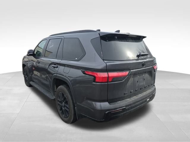 Used 2025 Toyota Sequoia Limited w/ Tow Technology Package image 4