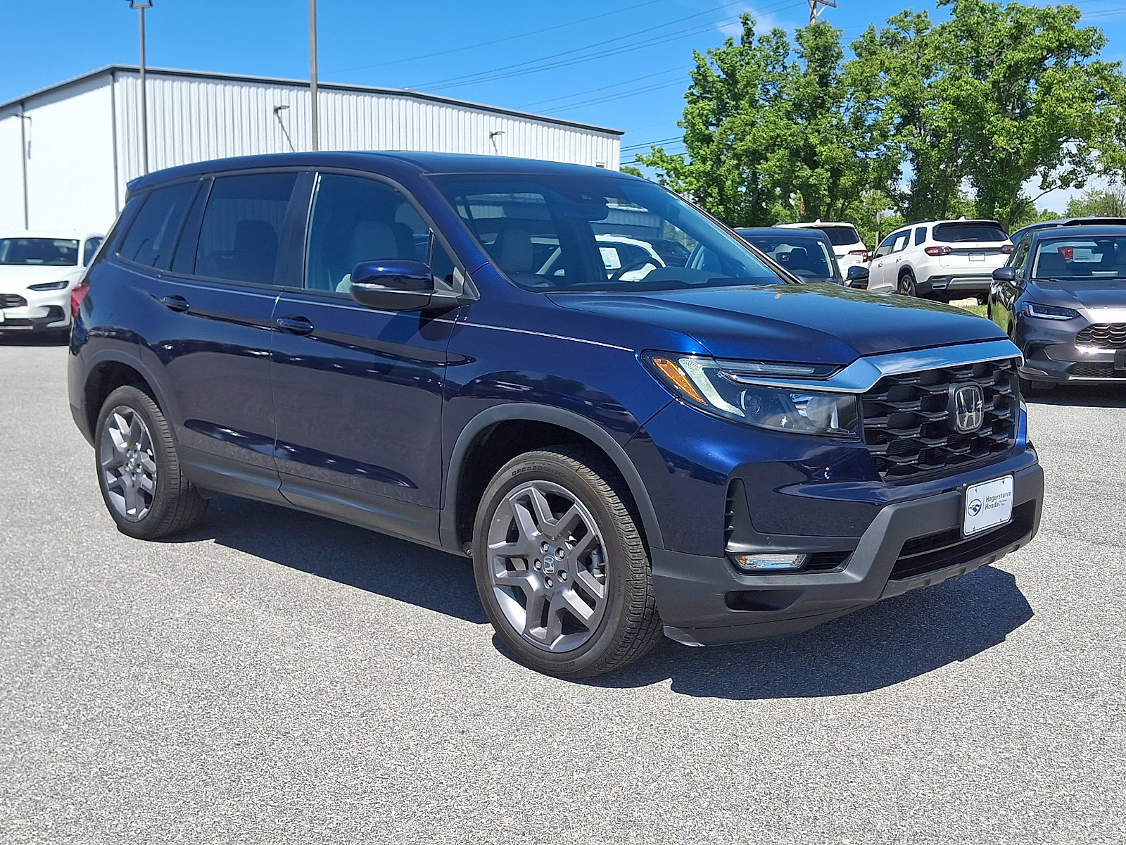 Used 2023 Honda Passport EX-L image 1