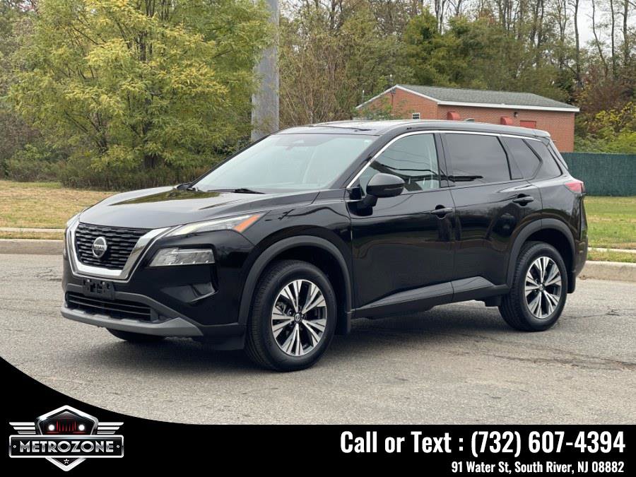 Used 2021 Nissan Rogue SV image 4