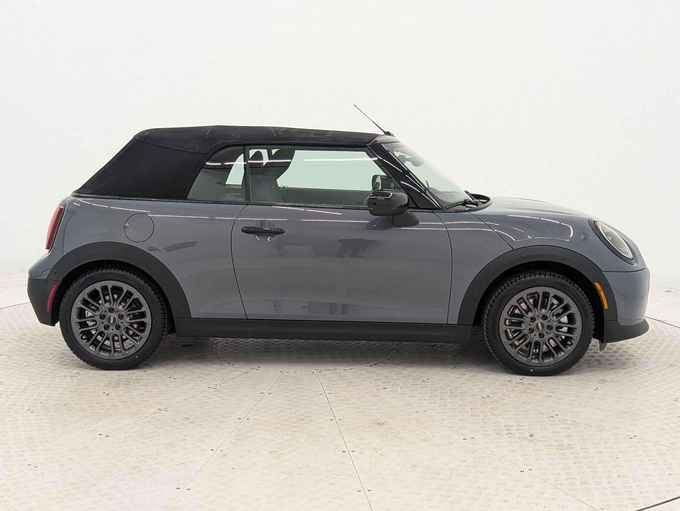 New 2026 MINI Cooper S image 8