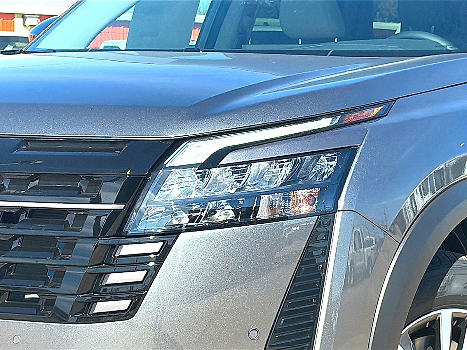 New 2026 Nissan Pathfinder SL image 4