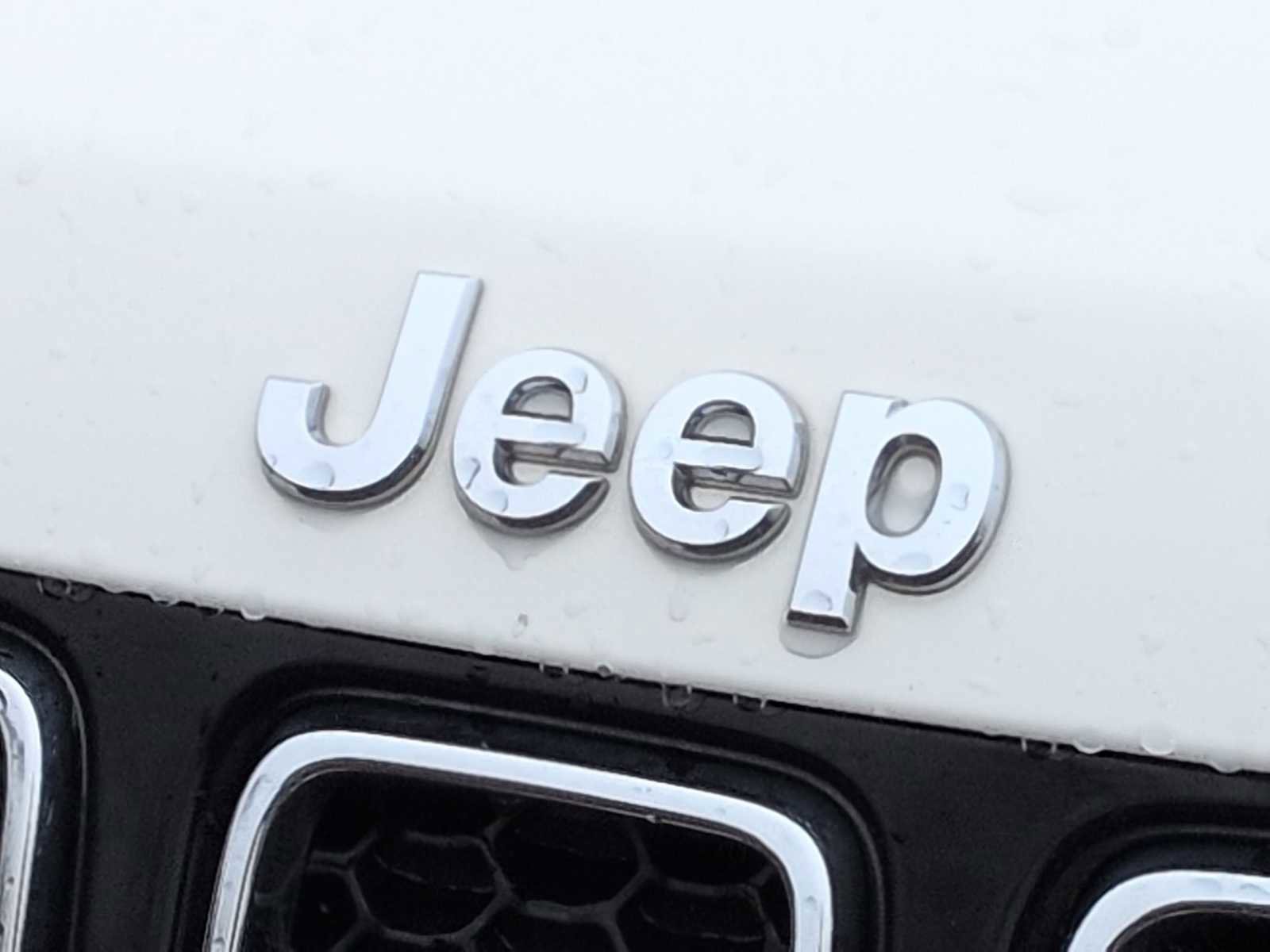 Used 2020 Jeep Compass Limited image 12