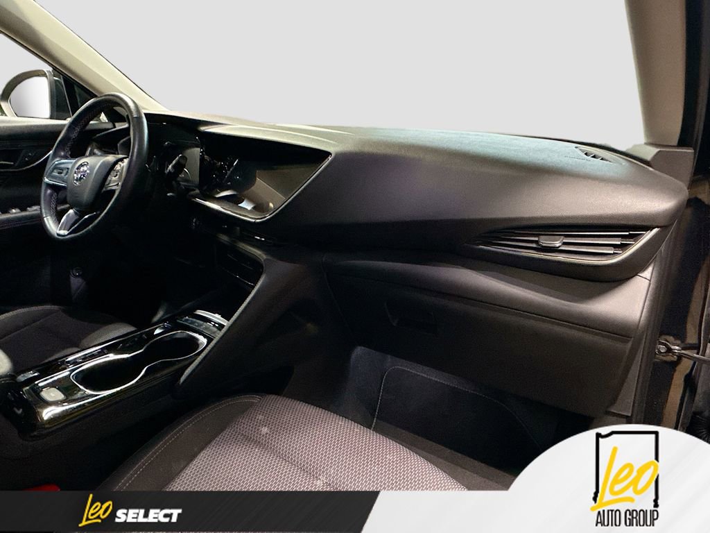Used 2023 Buick Envision Preferred AWD/4WD image 31