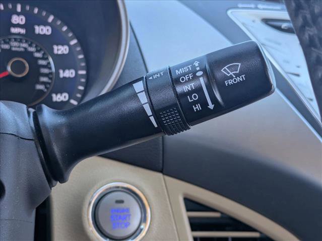 Used 2013 Hyundai Elantra Limited w/ Technology Pkg image 10