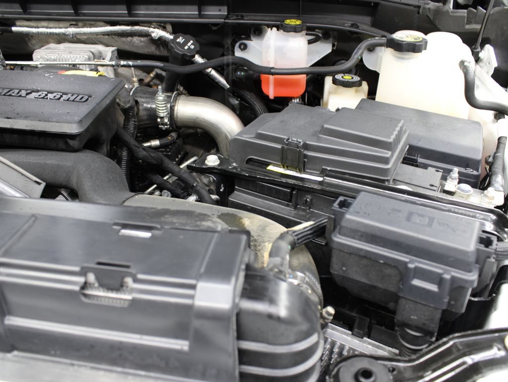 Used 2023 GMC Sierra 3500 Denali AWD/4WD image 34