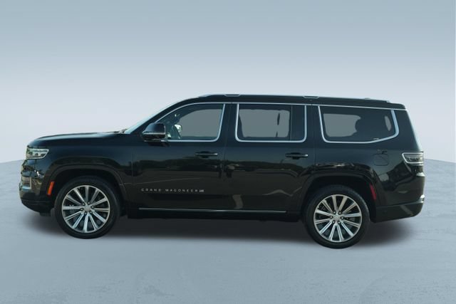 Used 2023 Jeep Grand Wagoneer Series II AWD/4WD image 4