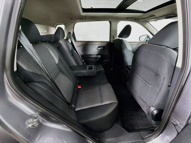 Used 2021 Nissan Rogue SV AWD/4WD image 26