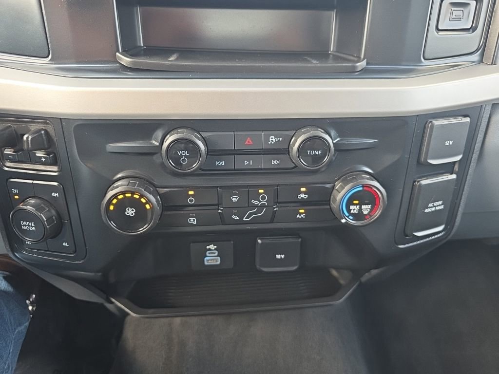 Used 2025 Ford F250 XLT w/ FX4 Off-Road Package image 28