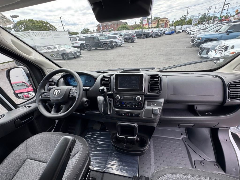 Used 2025 RAM ProMaster 3500 image 14