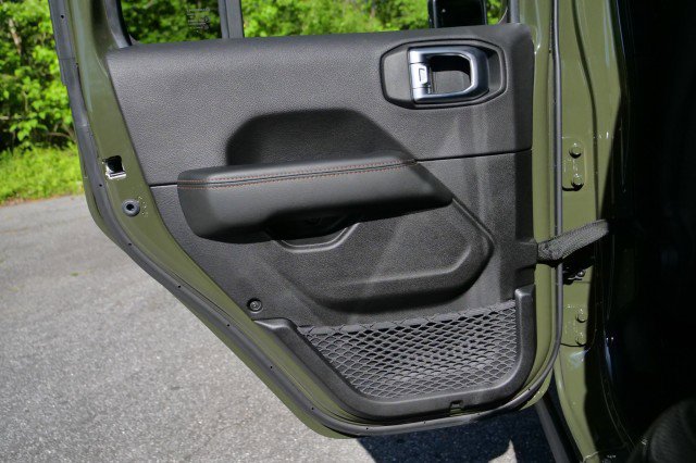 Used 2023 Jeep Wrangler Unlimited Rubicon 392 image 28