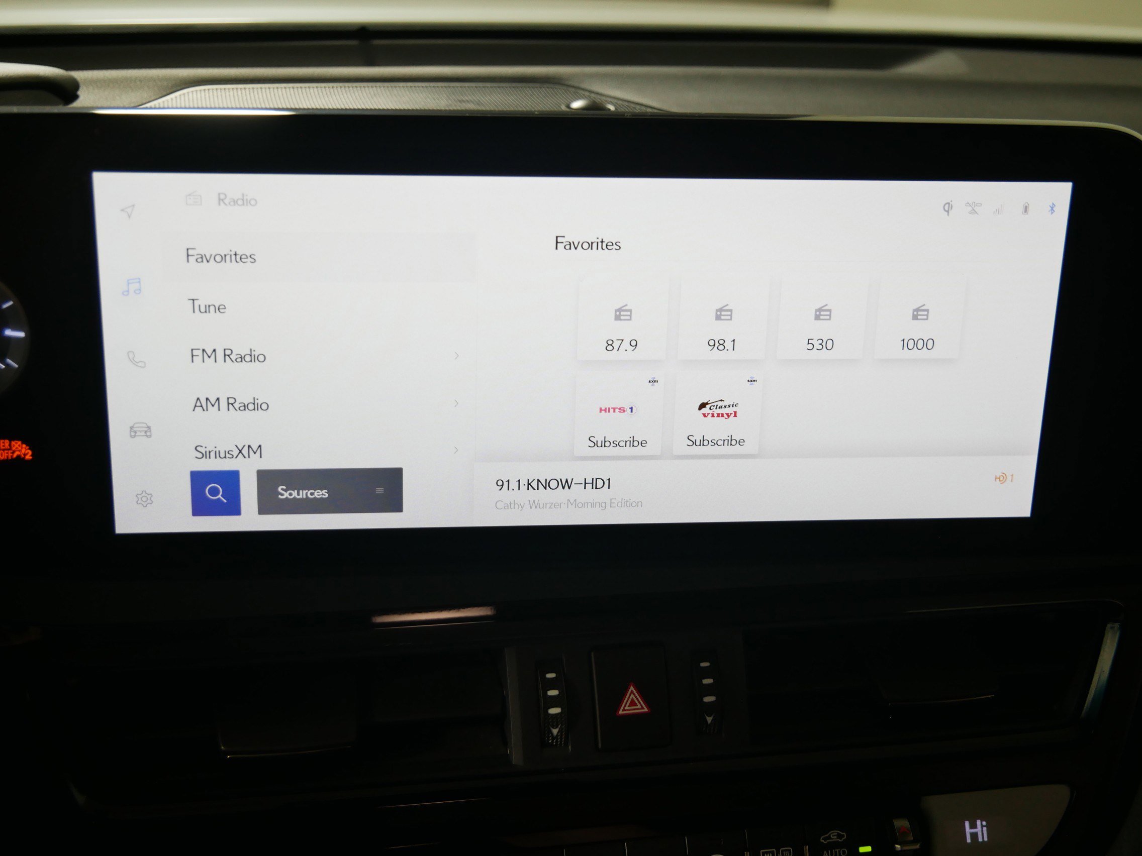 Used 2023 Lexus ES 350 Ultra Luxury w/ Accessory Package (Z1) image 22