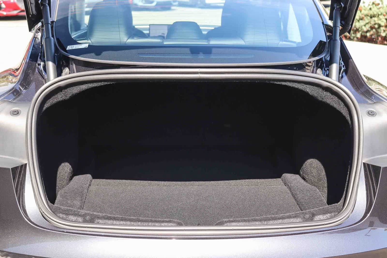 Used 2025 Tesla Model 3 Long Range RWD image 27
