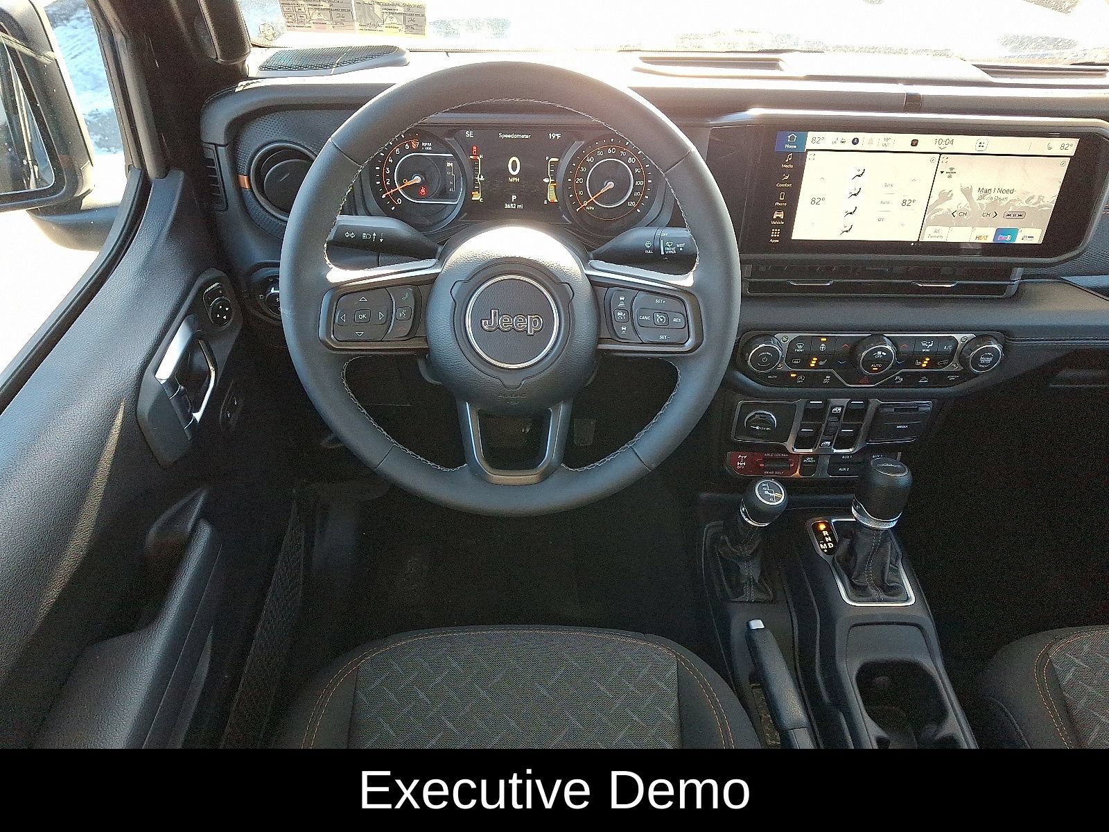 New 2025 Jeep Gladiator Mojave w/ Safety Group AWD/4WD image 13