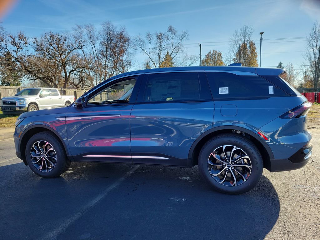 New 2026 Lincoln Nautilus Premier w/ Equipment Group 102A AWD/4WD image 7