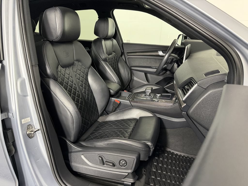 Used 2018 Audi SQ5 Premium Plus w/ Navigation Package AWD/4WD image 25