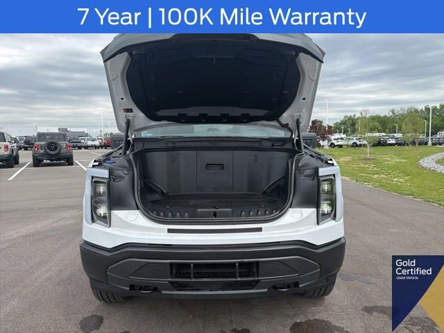 Used 2022 Ford F150 Lightning Pro AWD/4WD image 18