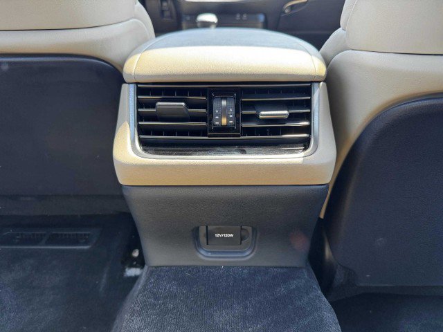 Used 2023 Lexus LS 500 w/ Accessory Package (Z2) image 39