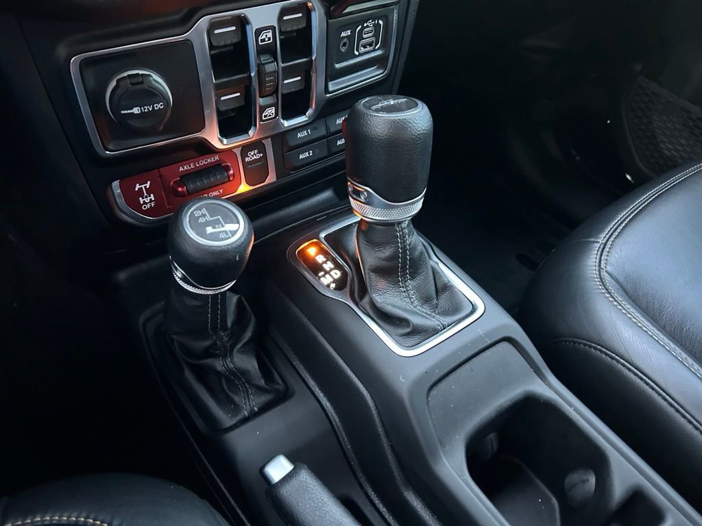 Used 2024 Jeep Gladiator Sport image 25