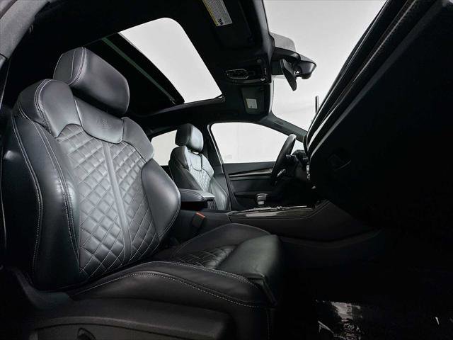 Certified 2023 Audi SQ5 Premium Plus w/ Premium Plus Package AWD/4WD image 27