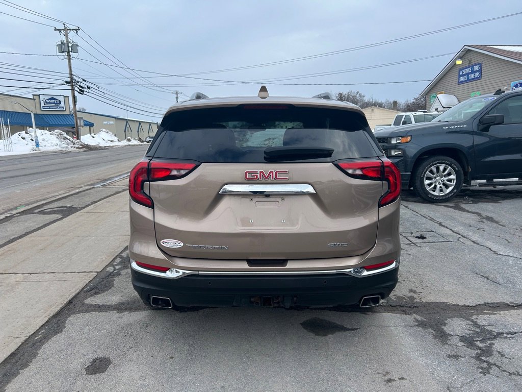 Used 2018 GMC Terrain SLT w/ Preferred Package image 6