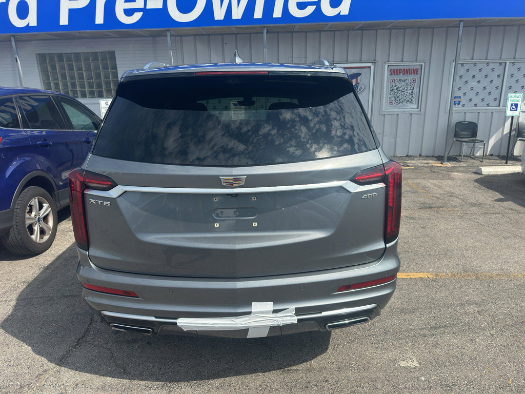 Used 2020 Cadillac XT6 Premium Luxury image 2